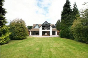 Luxury house in solihull